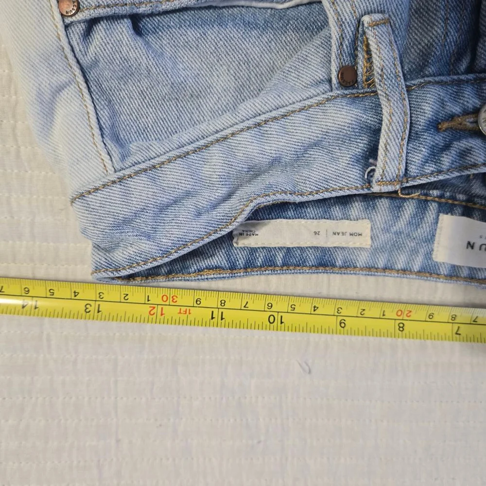 Women's PacSun Light Blue Straight Leg Mom Jeans Size 26